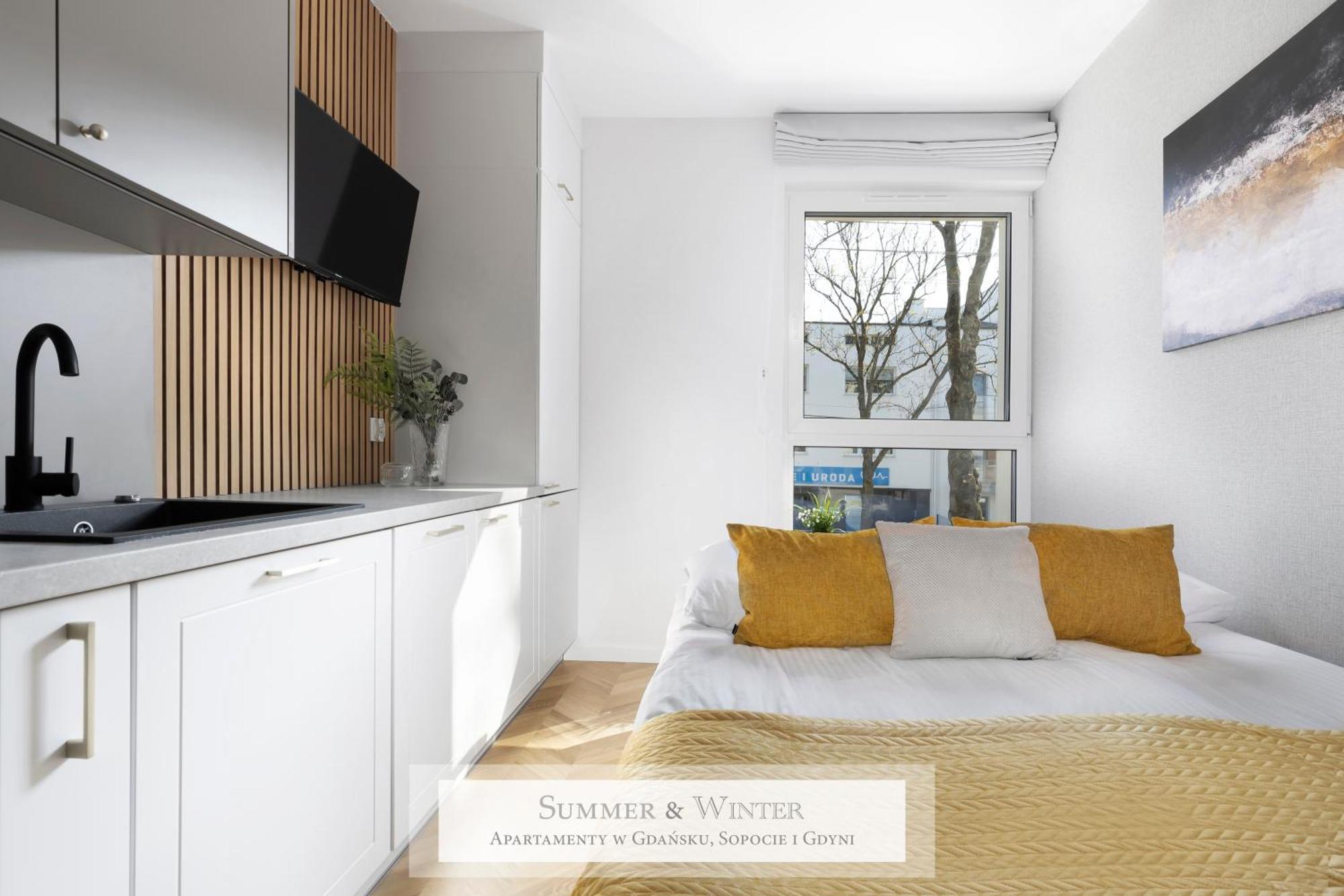 4 Stars, New Luxury Butterfly & Bike Apartments, Gdynia Orlowo, 15 Wyposazonych Mieszkan, Z Sypialnia, Winda I Platnym Parkingiem, Wysoki Standard Summerwinter, Blisko Molo Orlowo, Drog Rowerowych, Stadniny I Golf Park Bagian luar foto